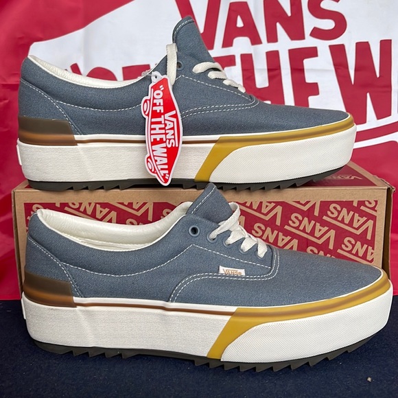 Vans Other - Vans Era Stacked
Canvas Stormy Weather
VNOA4BTORV2
Men’s platform - sneakers